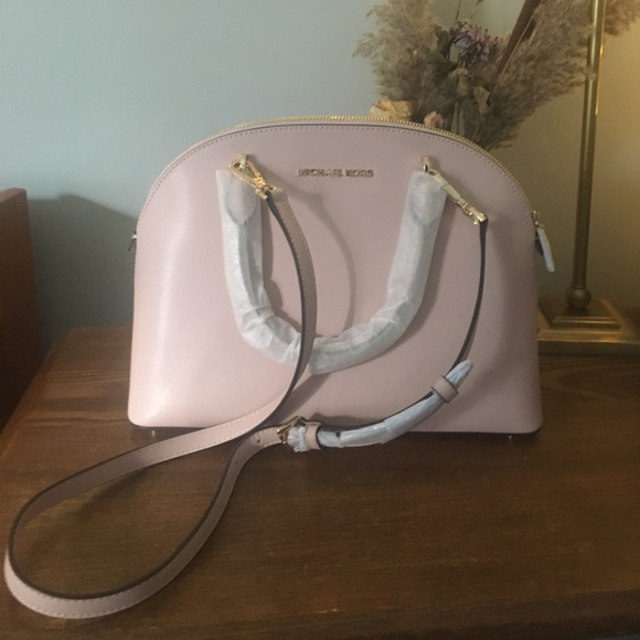 COPY - Micheal Kors Dome Crossbody bag - Picture 2 of 3